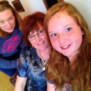 Meet your Posher, Sandy